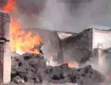 यूपी में कानपुर की गल्ला मंडी में लगी भीषण आग, 6 झुलसे 21.30