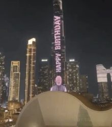 बुर्ज खलीफा पर चमके PM मोदी, दुबई में भी मनाया गया 75वां जन्मदिन 37