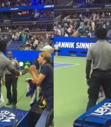 फोटो खिंचाने के बहाने टेनिस खिलाड़ी के बैग में डाल दिया हाथ 49