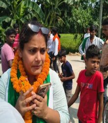 बाहुबली नेता मुन्ना शुक्ला की बेटी शिवानी शुक्ला को मिली गोली मारने की धमकी 41