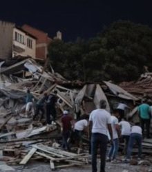 6.1 तीव्रता वाले भूकंप के झटकों से कांपा तुर्किए, कई इमारतें ढही, दहशत में लोग 9